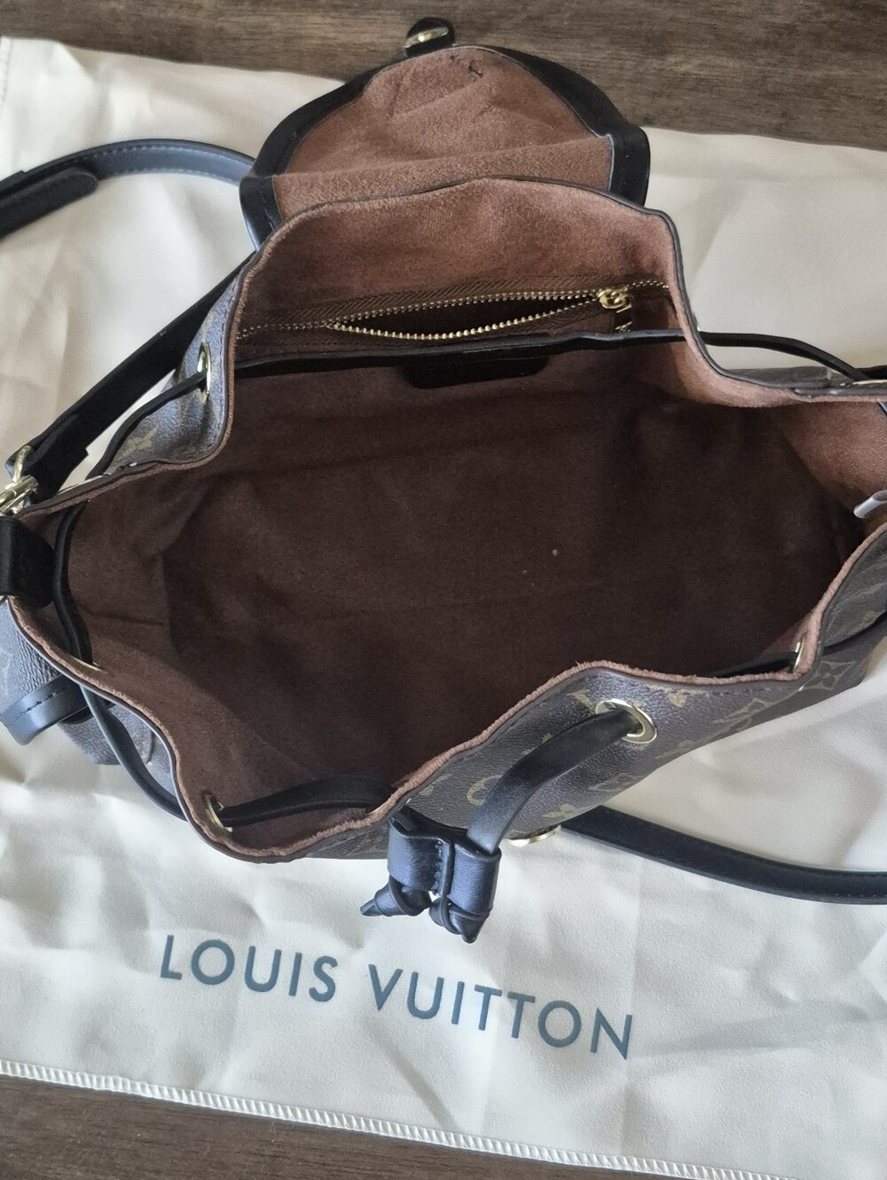 Inspired Bag (New) - Picture 4 of 10